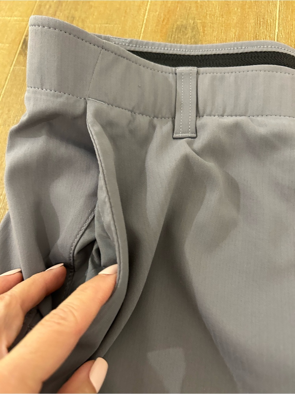 Under Armour golf pants Men's Gray Straight-Leg Dress Pants ⛳️ - Picture 5 of 9